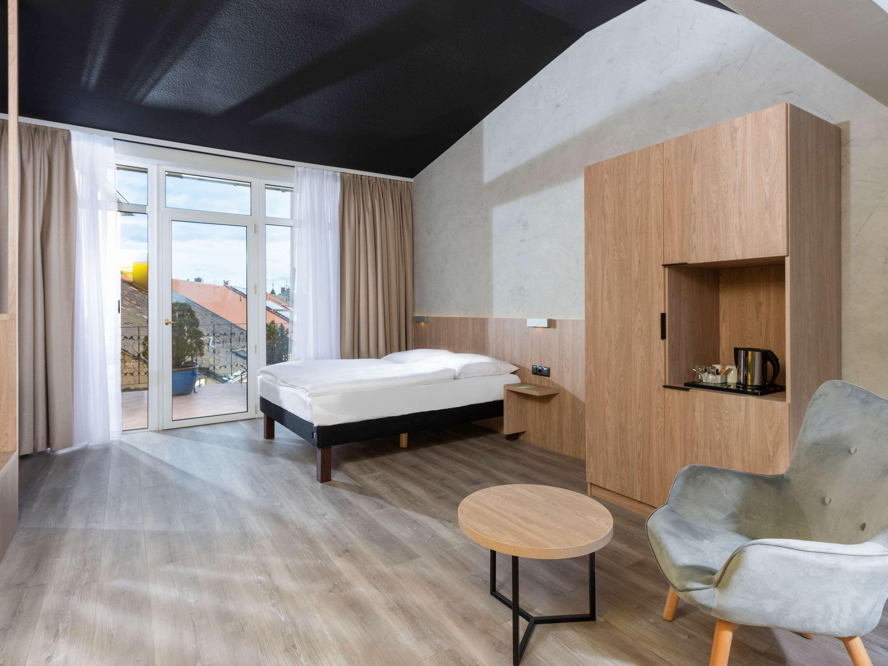ibis Styles Dresden Neustadt Exterior foto